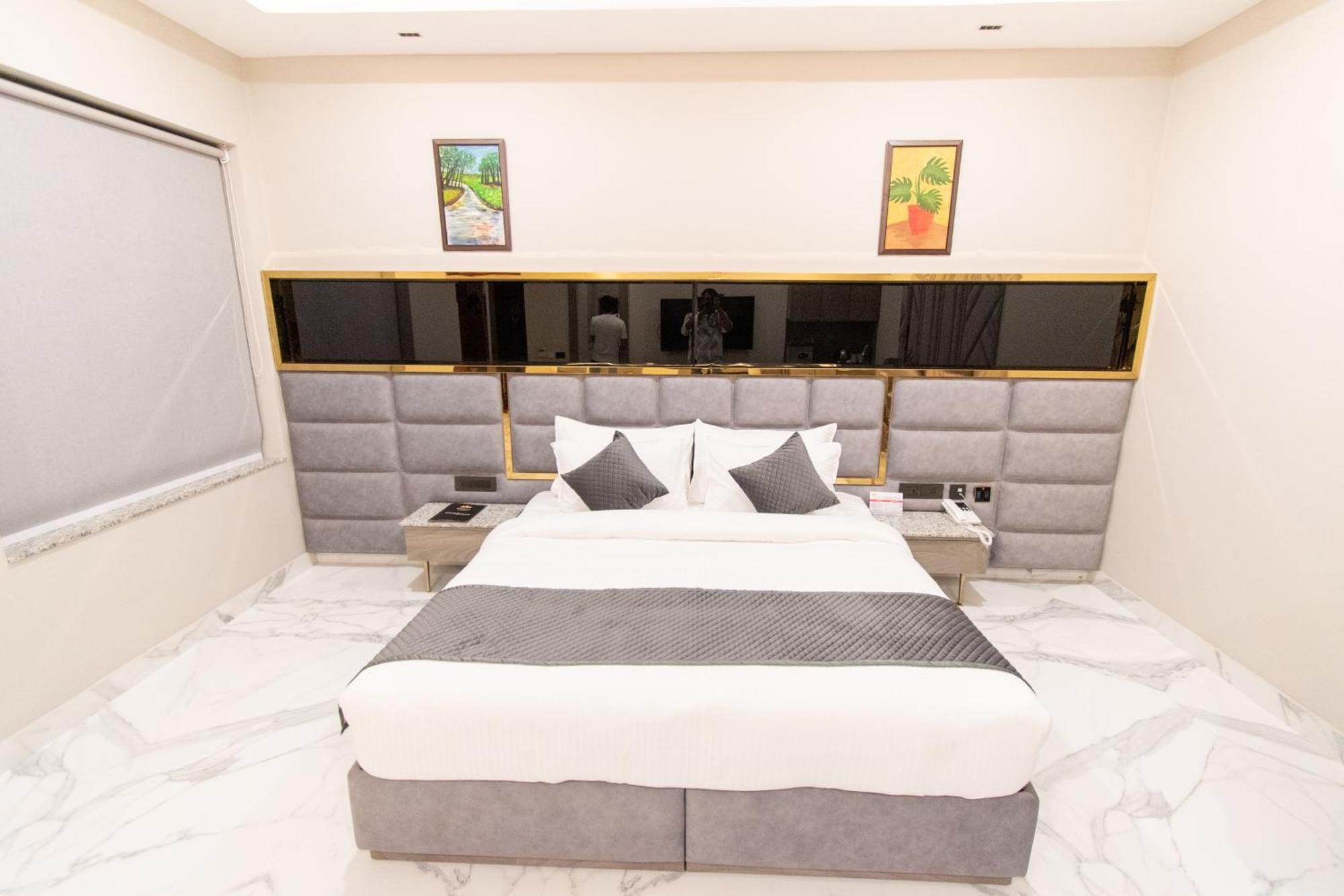 Hotel Miracle Resort ฟักวารา ภายนอก รูปภาพ