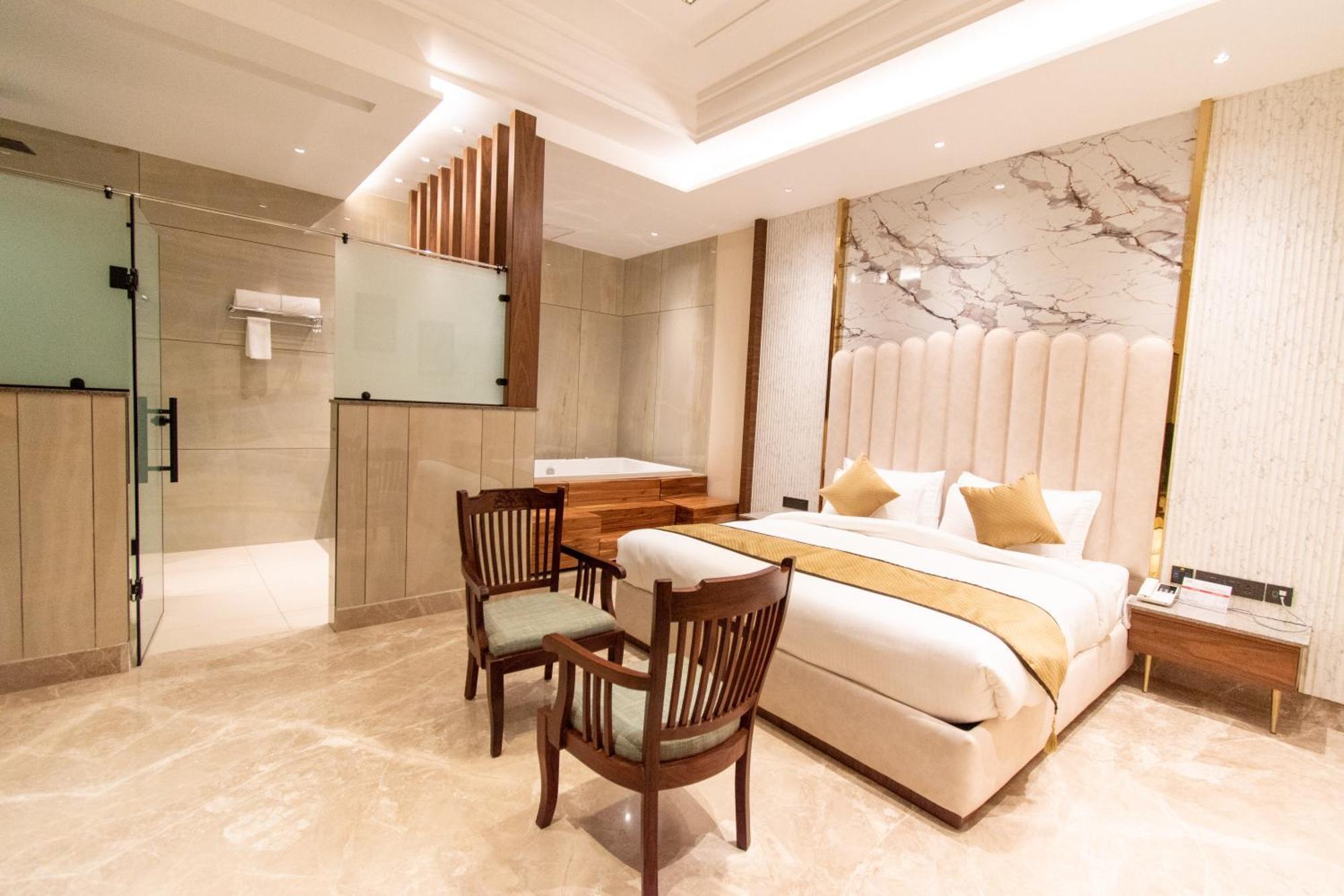 Hotel Miracle Resort ฟักวารา ภายนอก รูปภาพ