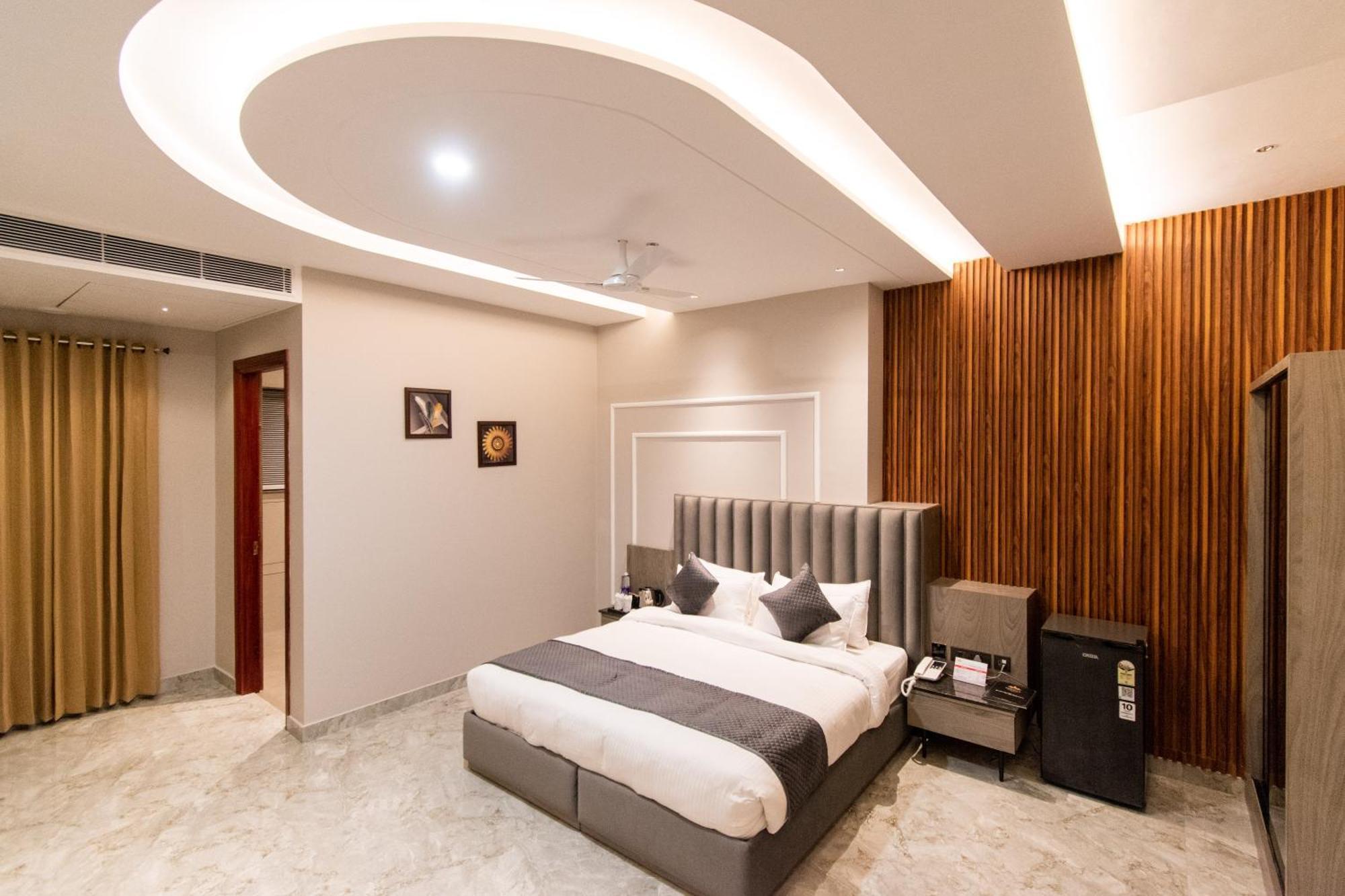 Hotel Miracle Resort ฟักวารา ภายนอก รูปภาพ
